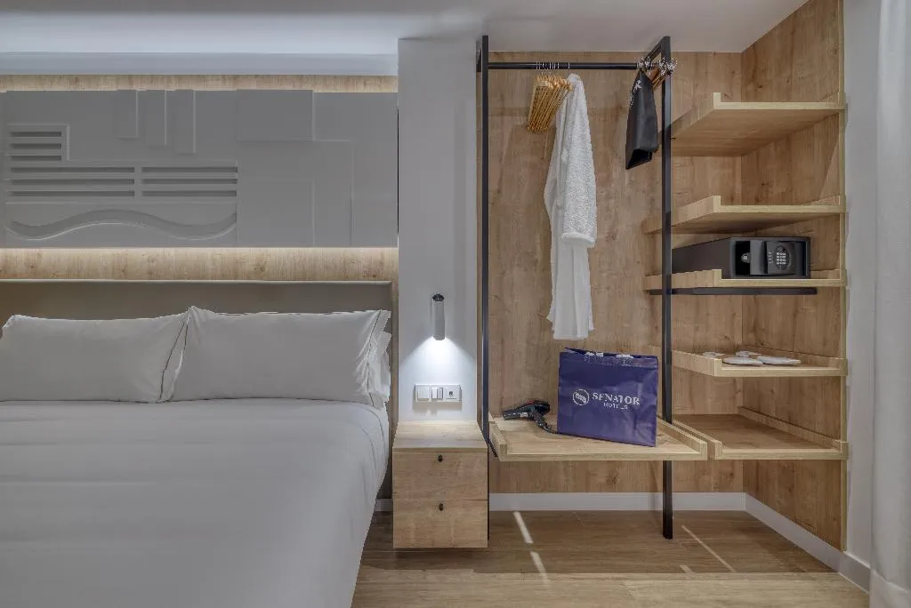 DOUBLE SINGLE USE STANDARD Room, Senator Cala Millor, Majorca
