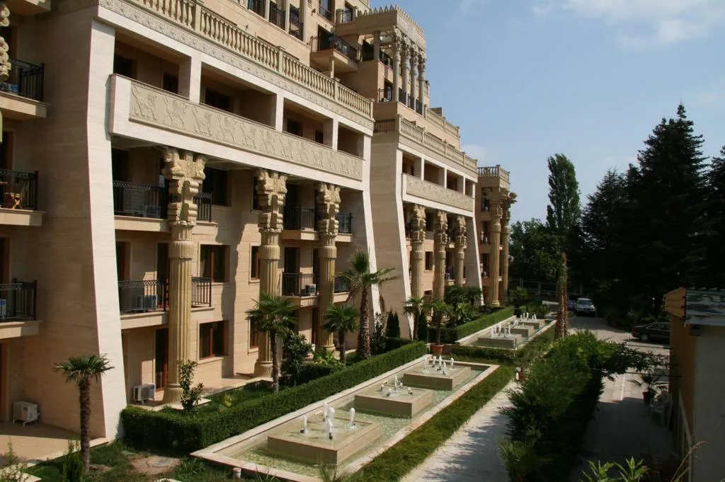 General view, Argisht Palace, Varna