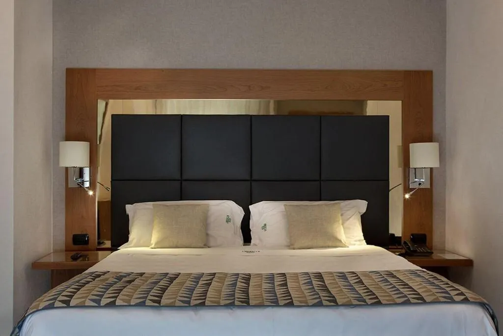 DOUBLE SUPERIOR Room, American Hotel, Naples