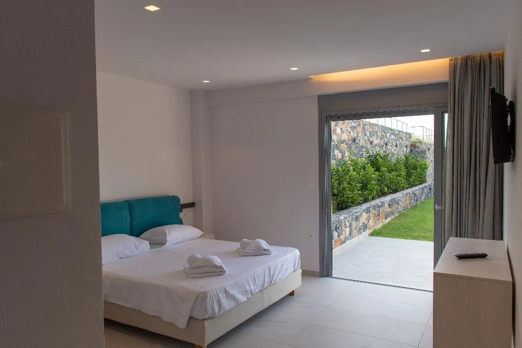 VILLA DELUXE Room, Aquamarine Villas, Crete