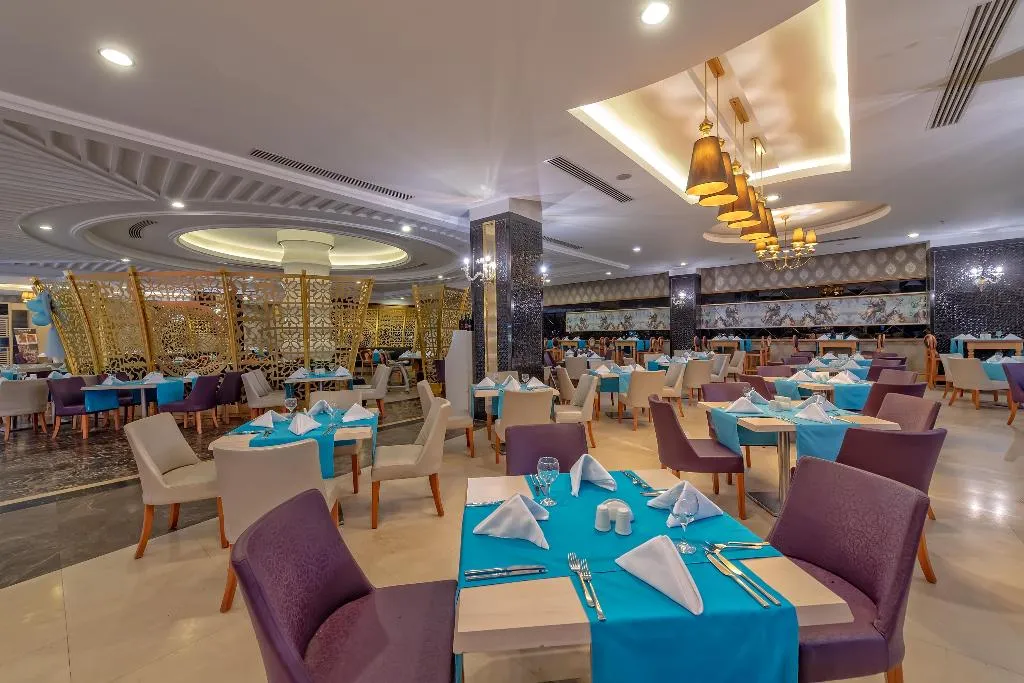 Restaurant, Kirman Belazur Resort & Spa, Antalya
