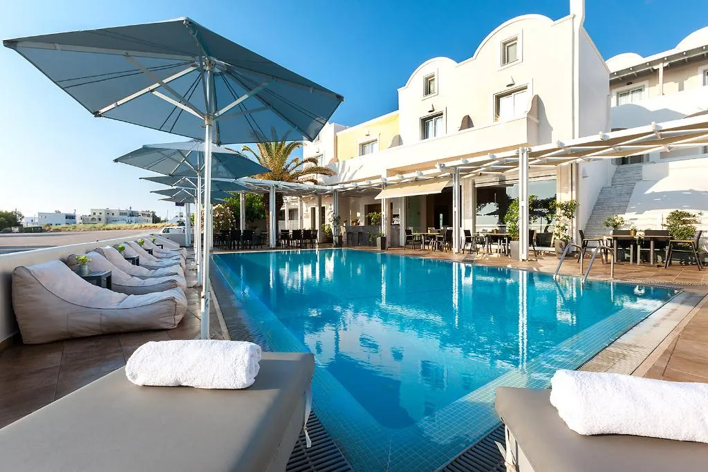 Pool, Memories Beach, Santorini