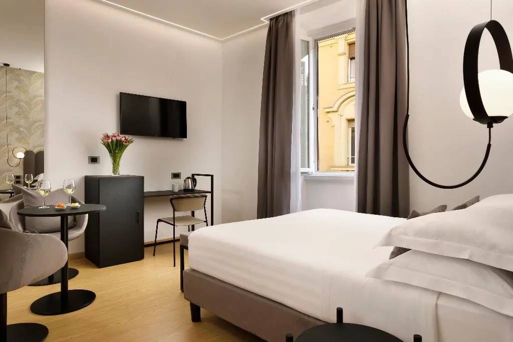 TRIPLE SUPERIOR Room, Patria, Rome