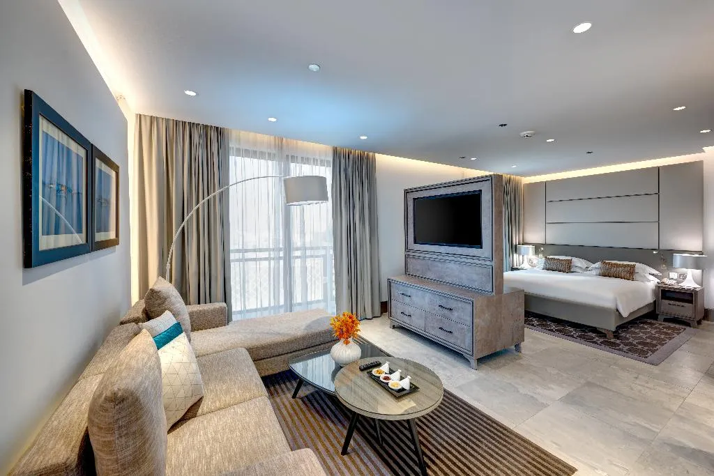 STUDIO WITH PRIVATE POOL Room, Arjaan by Rotana – Dubai Media Vity, Dubai