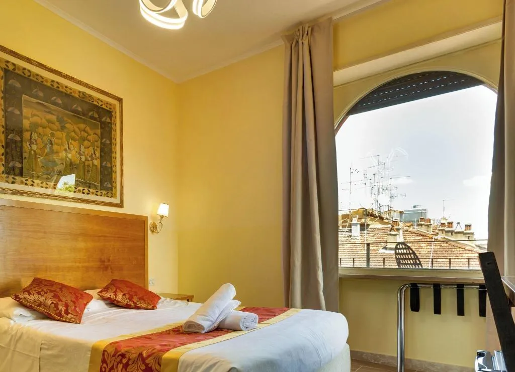 DOUBLE QUEEN SIZE BED Room, Hotel Terminal, Rome