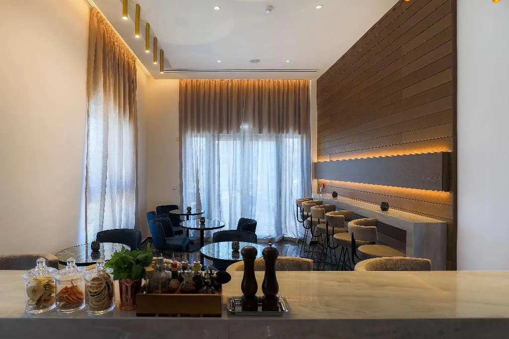 Lobby, Quality Lodge, BW Premier Collection, Cyprus