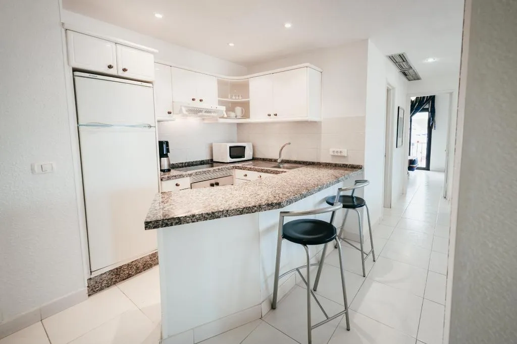 APARTMENT TWO BEDROOMS Room, Ona Beverly Hills Heights, Tenerife