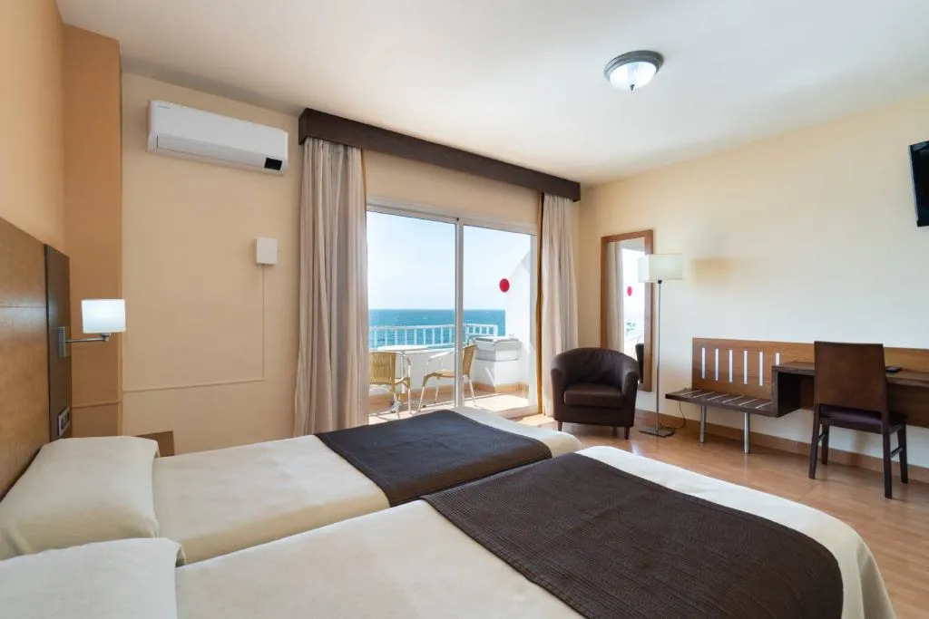 TRIPLE STANDARD Room, Rincon Sol, Costa Del Sol