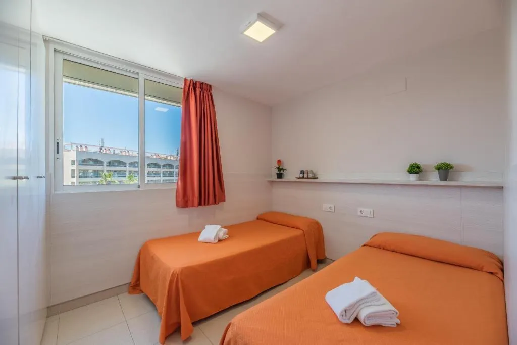 Room, Rentalmar Navarra, Costa Dorada