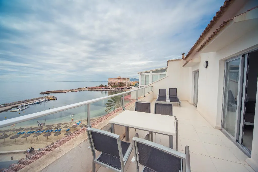 Room, Embat, Majorca