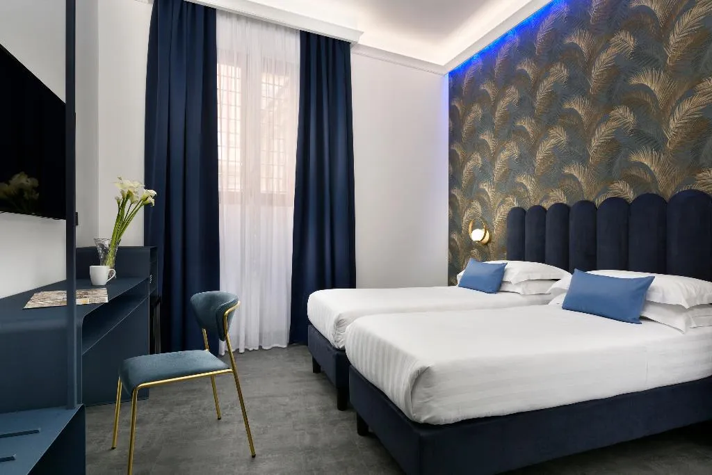 TRIPLE SUPERIOR Room, Patria, Rome