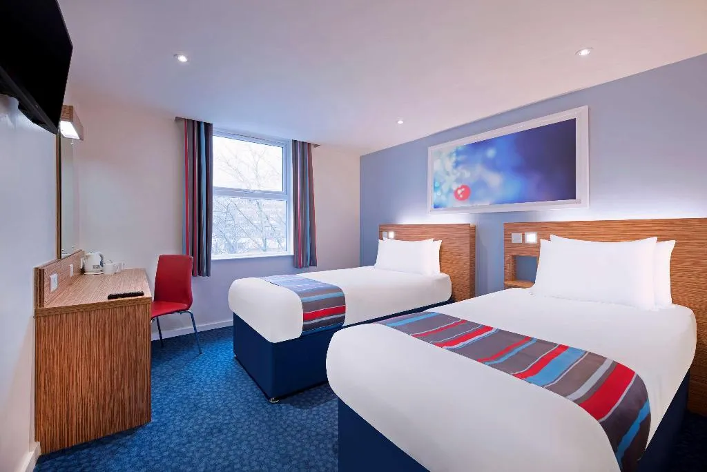 TWIN STANDARD Room, Travelodge Dublin Airport North Swords, Dublin