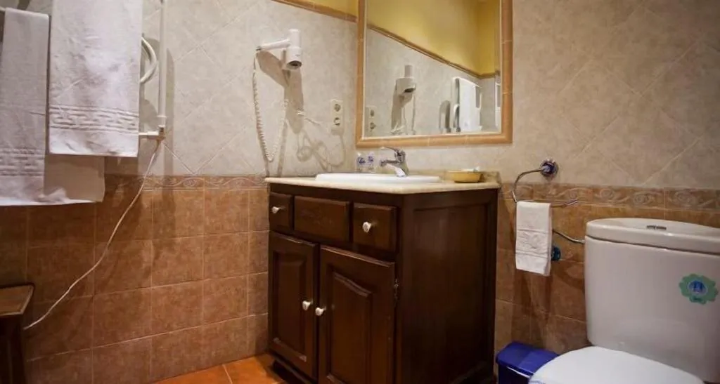 Room, Hotel Casa Rural San Anton, Madrid
