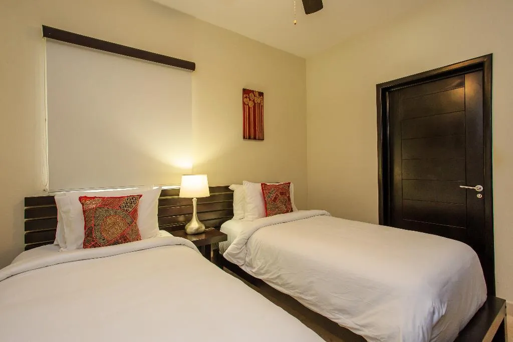 APARTMENT DELUXE Room, El Faro Residences, Playa Del Carmen