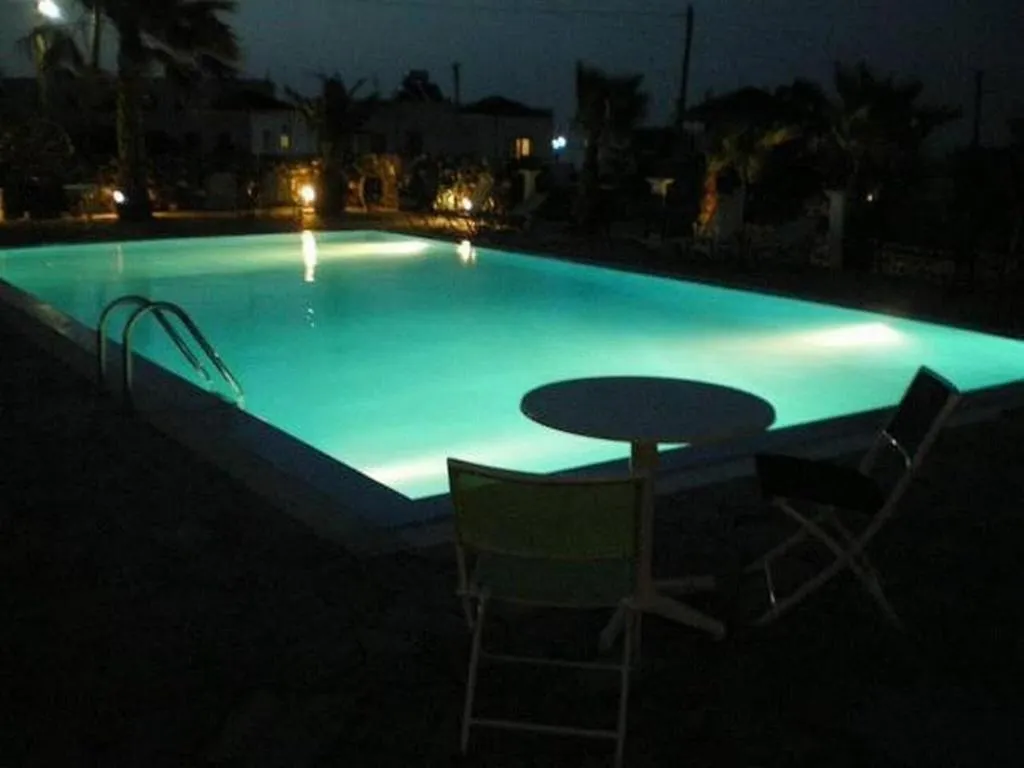 Pool, Santa Elena, Santorini