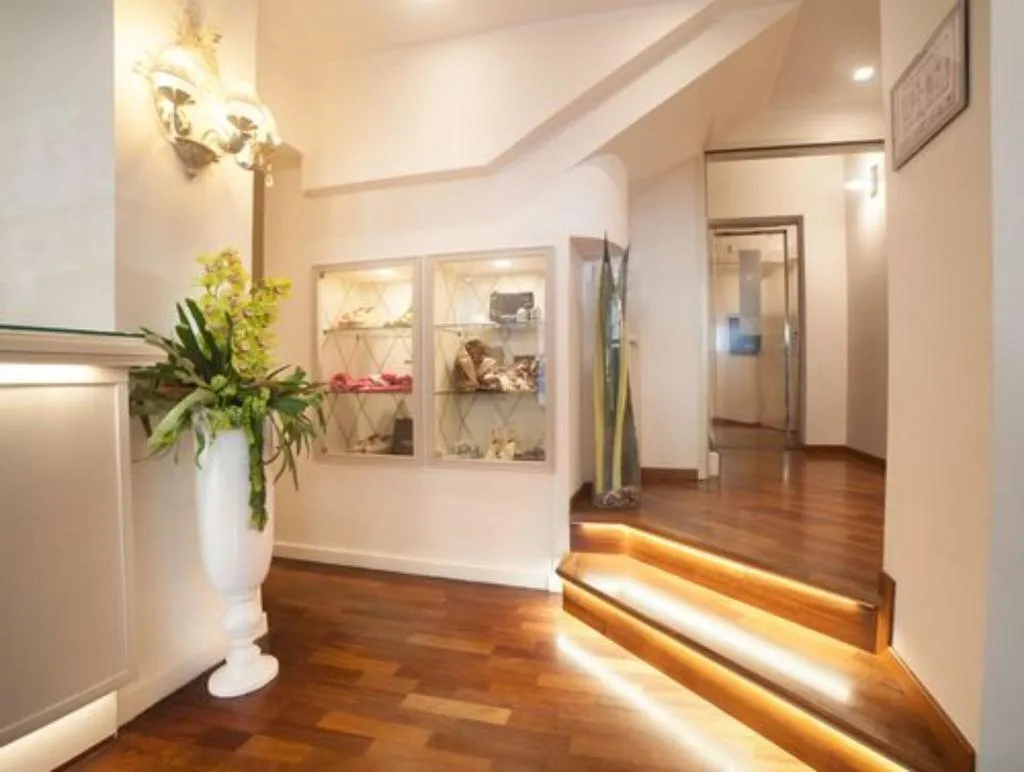 Lobby, Tigullio Hotel et de Milan, Cagliari