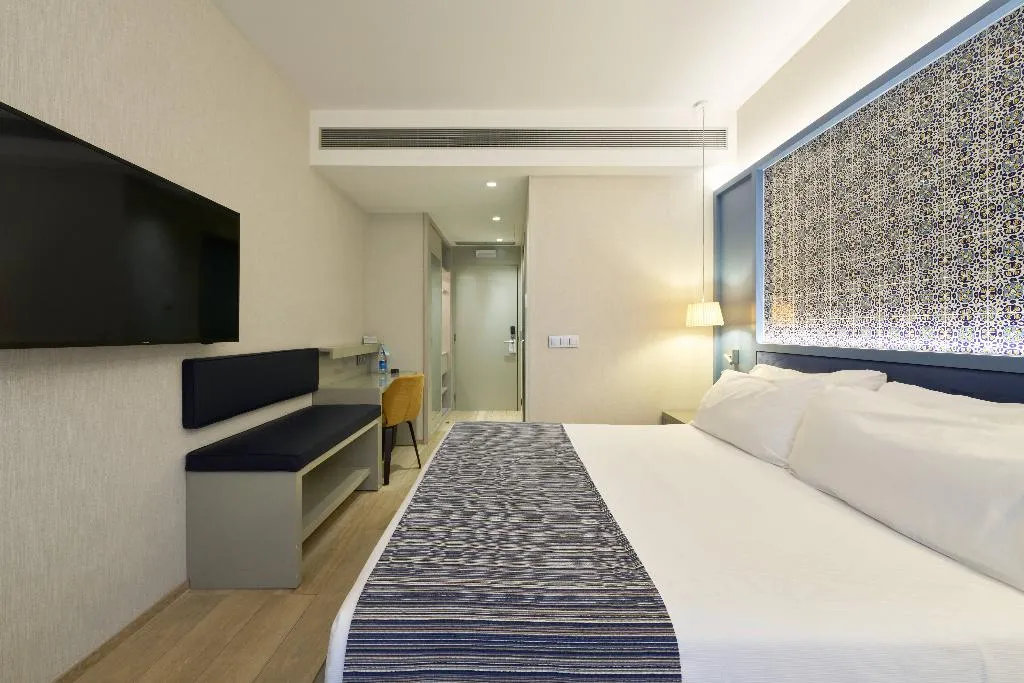 Double or Twin STANDARD Room, Catalonia Porto, Porto
