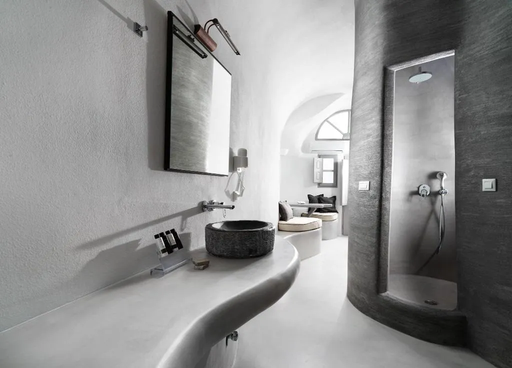 SUITE WITH DOUBLE BED Room, Tholos Resort, Santorini