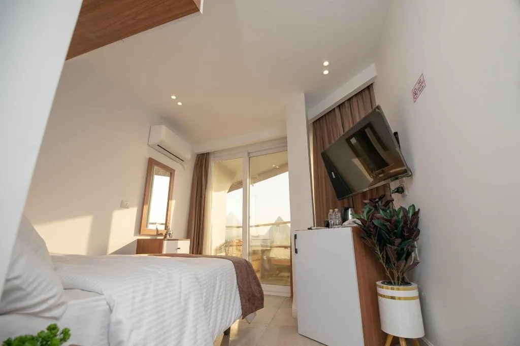 Room, Eyes Of Egypt Pyramids View Boutique Hotel, Cairo