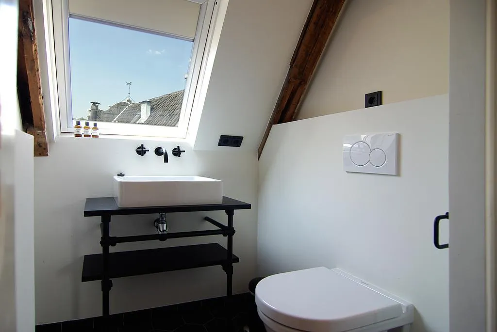 Room, The Bolster, Amsterdam