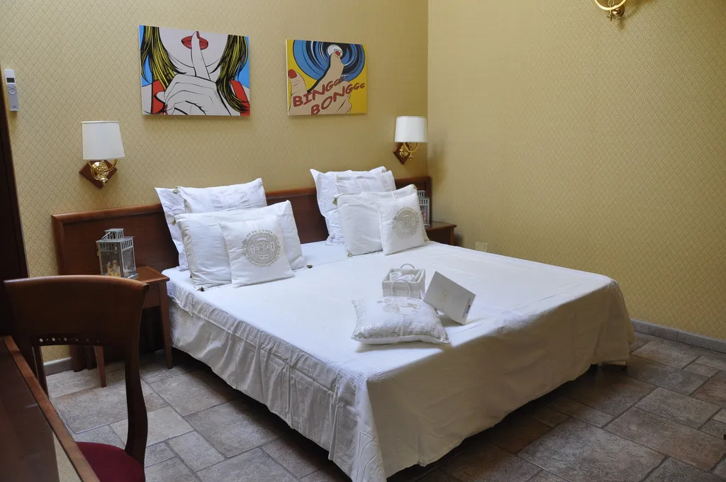 DOUBLE SINGLE USE STANDARD Room, De Curtis Palace Bed and Breakfast, Catania