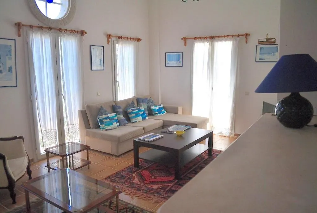 Room, Dionysia, Antalya