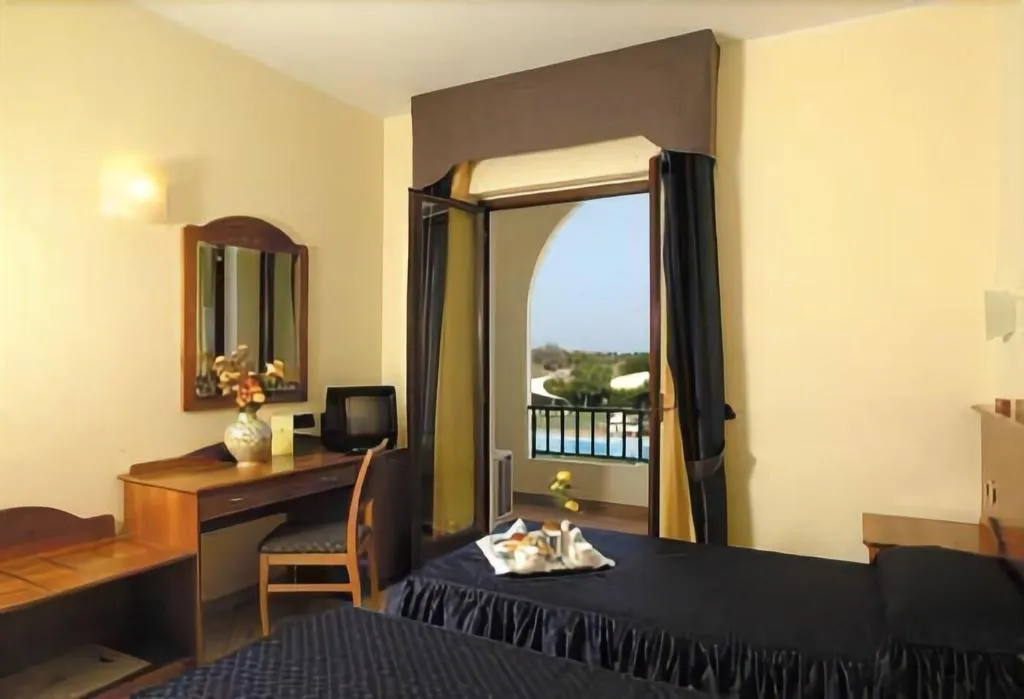 Room, Relax, Catania