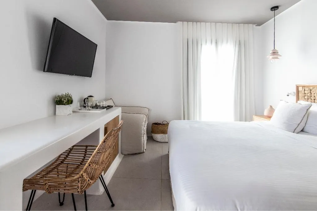 DOUBLE SUPERIOR SEA VIEW Room, Adorno Suites Mykonos, Mykonos