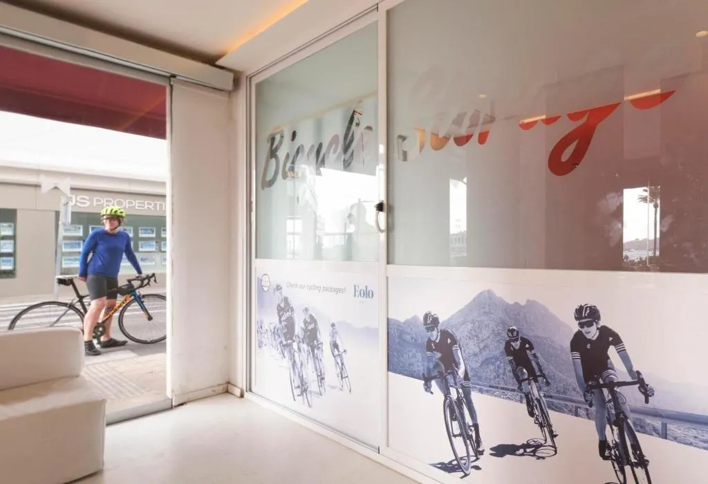 Sports and Entertainment, Hotel Eolo, Majorca