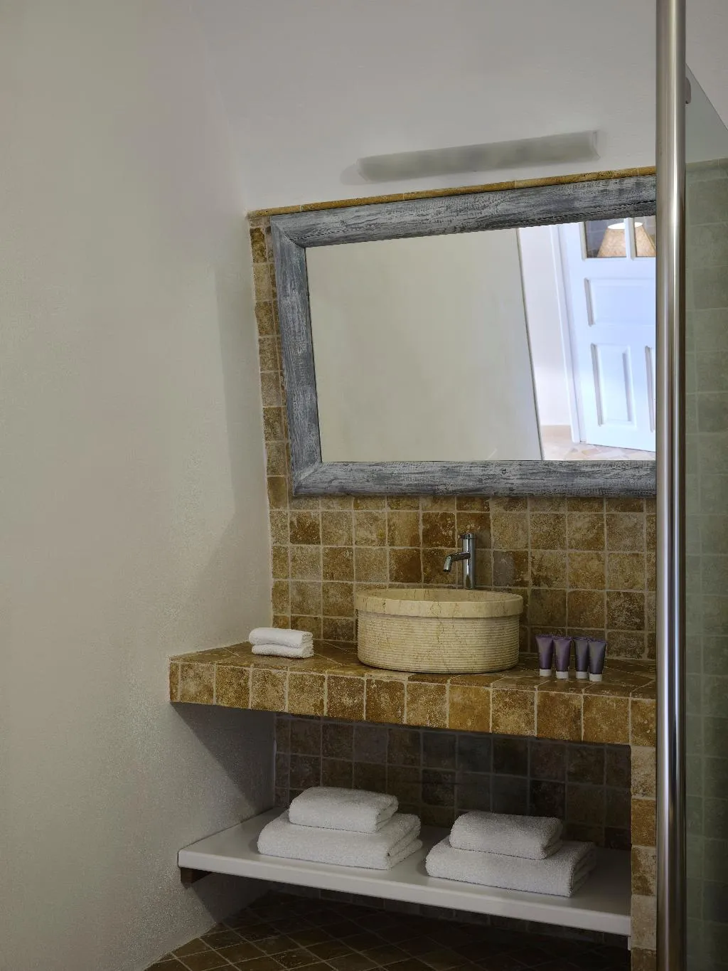 SUITE WITH JACUZZI Room, San Antonio, Santorini
