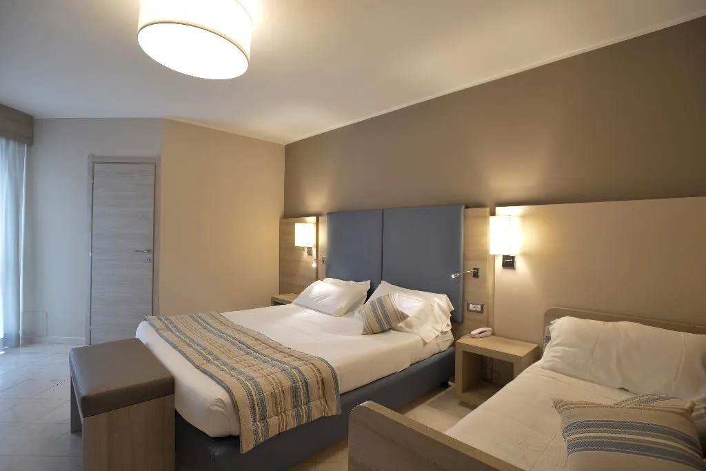 TRIPLE SUPERIOR Room, Alma di Alghero Hotel, Alghero