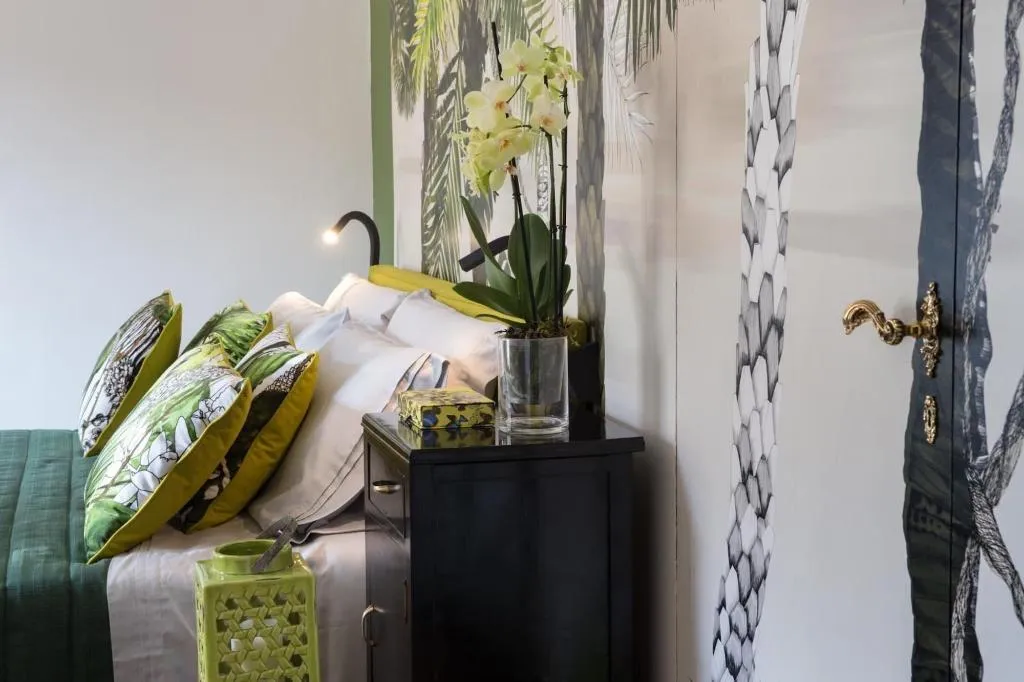 Room, Velona's Jungle Luxury Suites, Florence
