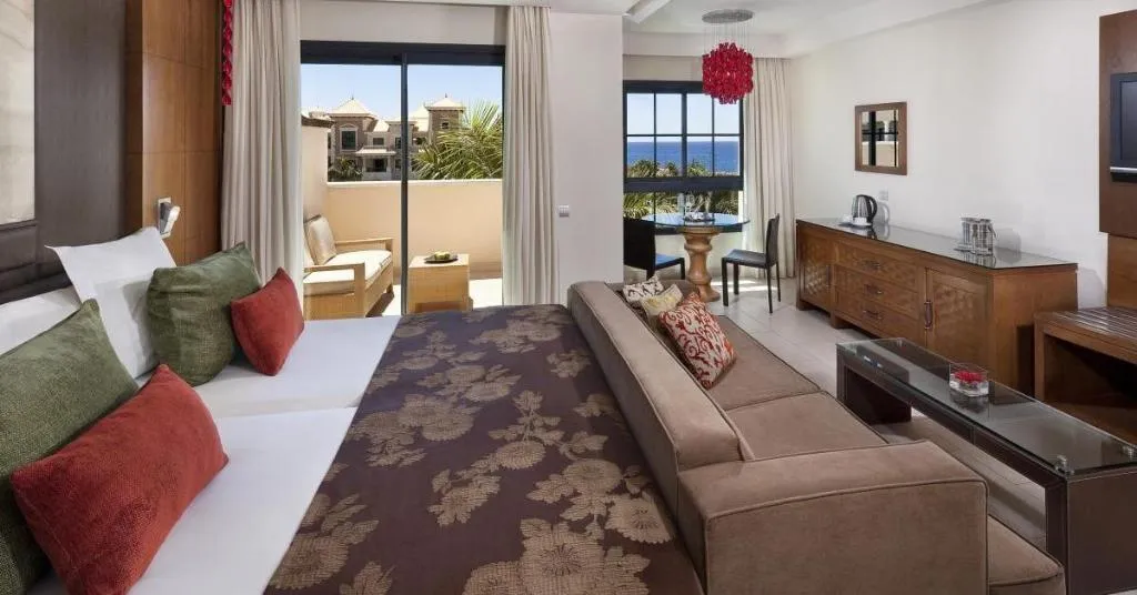 Double or Twin SIDE SEA VIEW Room, Gran Melia Palacio de Isora, Tenerife