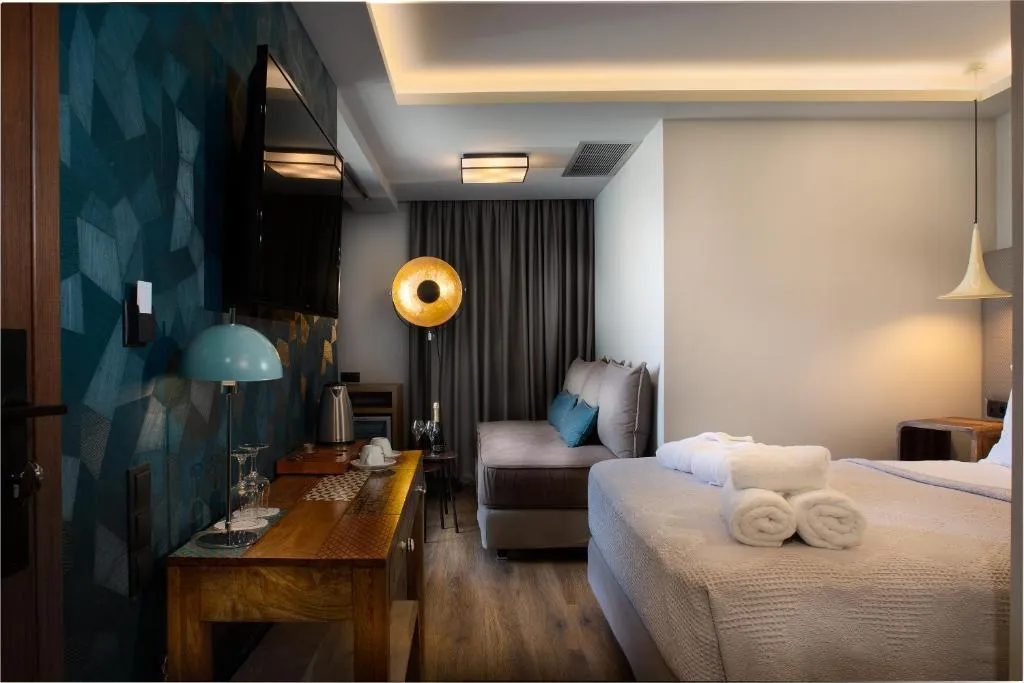 SUITE STANDARD Room, 36O Degrees Pop Art, Athens
