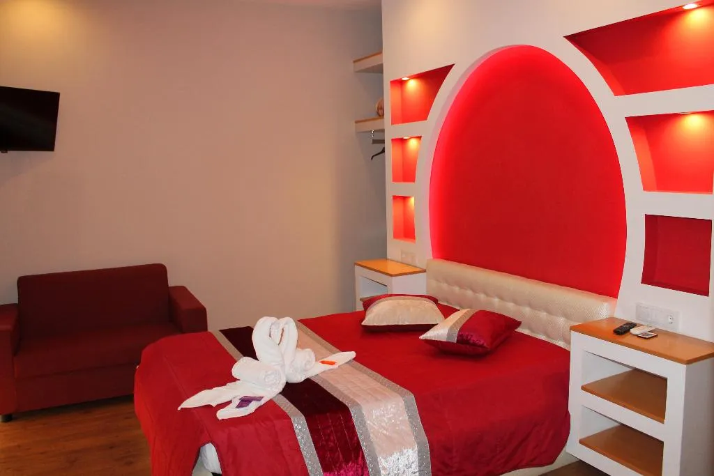 DOUBLE WITH BALCONY Room, Monte Carlo Love Porto, Porto