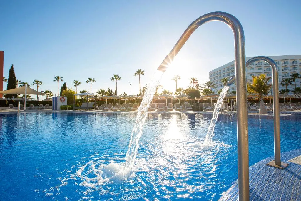 Pool, Hipotels Cala Millor Park, Majorca