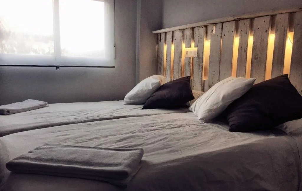 TWIN STANDARD Room, Hostal Ciempozuelos, Madrid