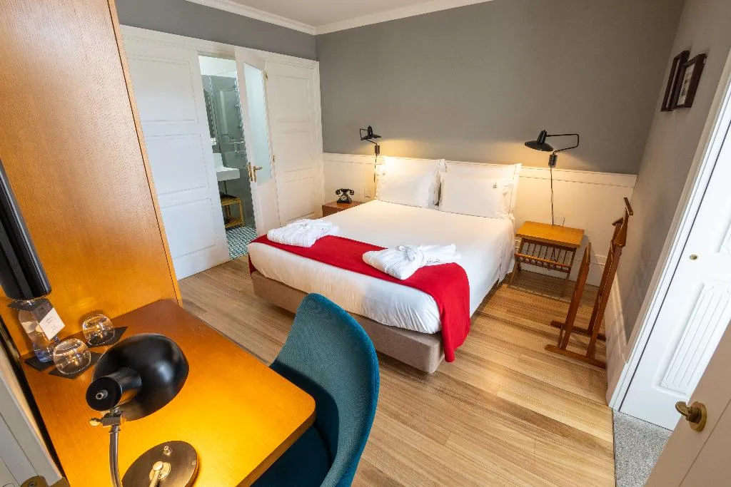 Room CONNECTING ROOM Room, Porto AS 1829 Hotel, Porto