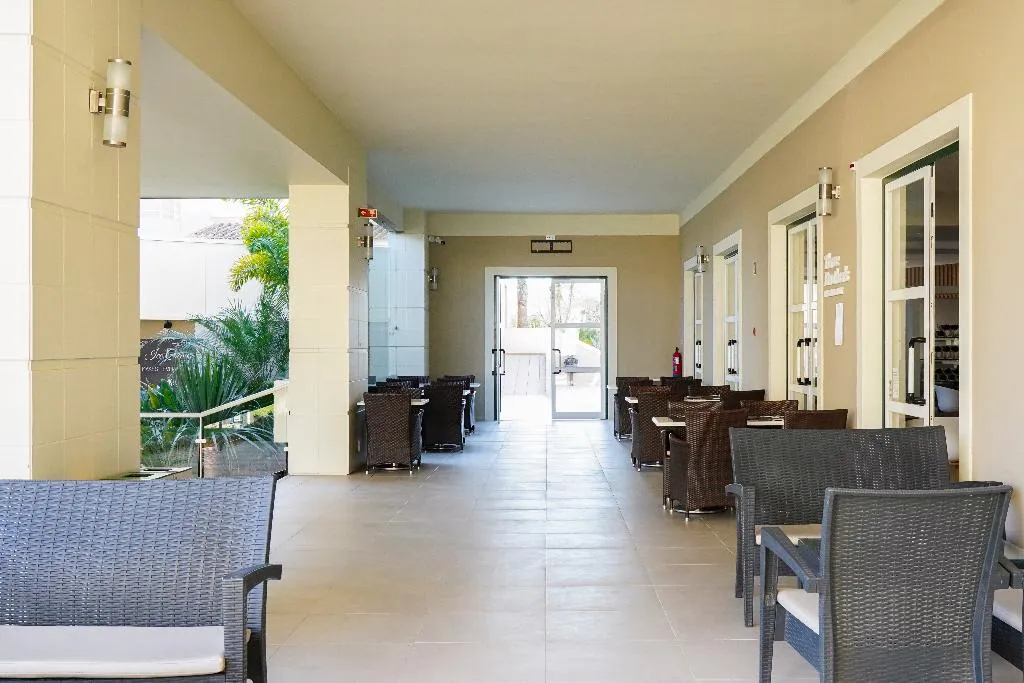 Restaurant, Vitors Plaza, Algarve