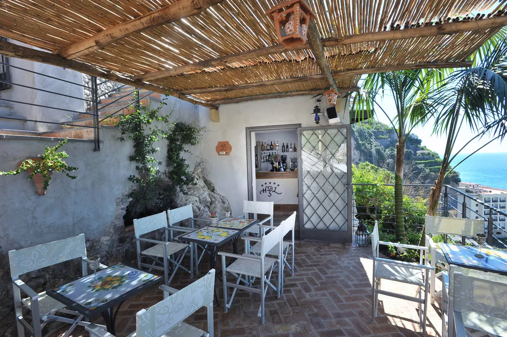 Bar, Botanico San Lazzaro, Naples