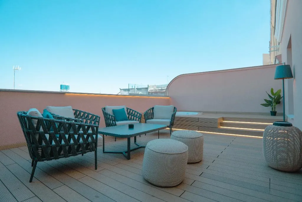 SUITE STANDARD Room, SmartRental Collection Gran Vía Capital, Madrid