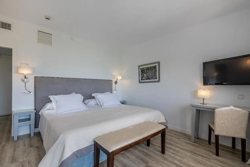 DOUBLE STANDARD Room, Hoposa Bahia, Majorca