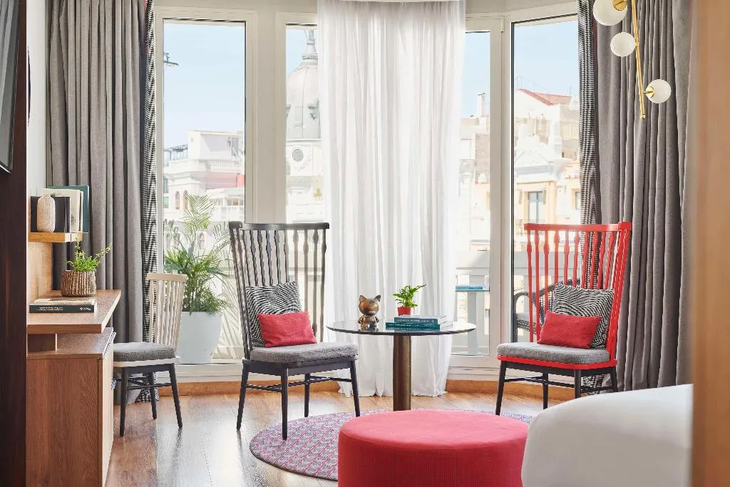 Room, Hyatt Centric Gran Via Madrid, Madrid
