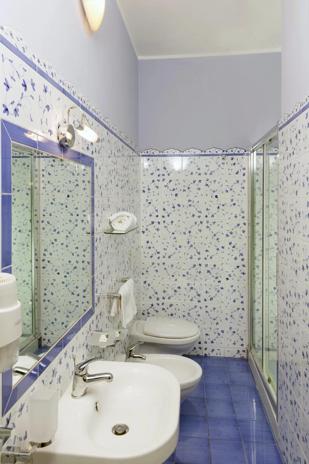Room, Villa Nefele, Catania