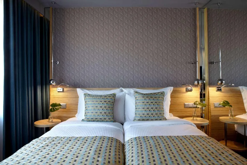 Room, Wyndham Grand Athens, Athens