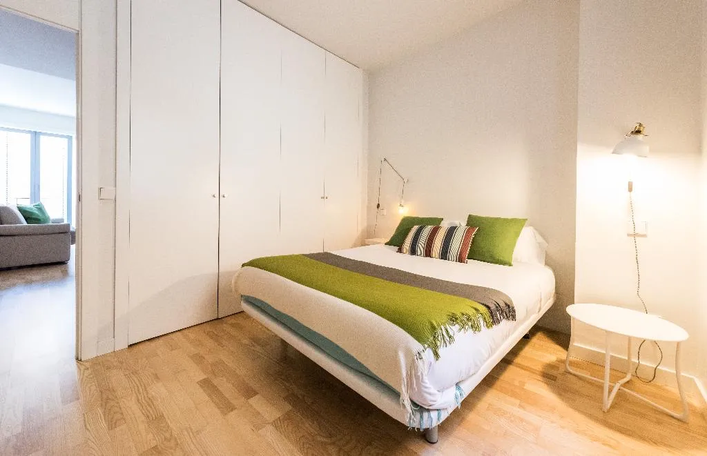 APARTMENT CAPACITY 4 ONE BEDROOM Room, Apartamentos Madrid Puerta del Sol, Madrid