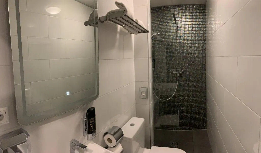 DOUBLE BASIC Room, Hotel de Looier, Amsterdam