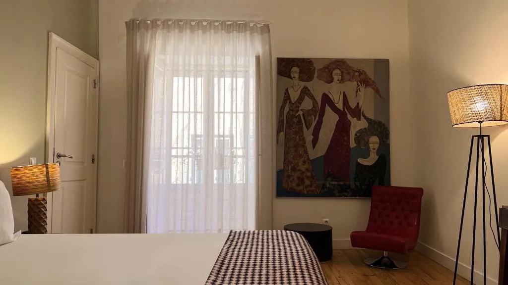 DOUBLE SUPERIOR QUEEN BED Room, Casa do Bairro by Shiadu, Lisbon