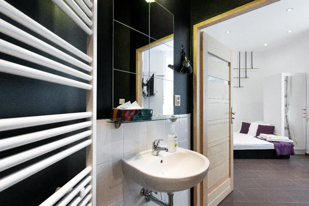 APARTMENT CAPACITY 2 Room, Happy Tower Krakow, Krakow