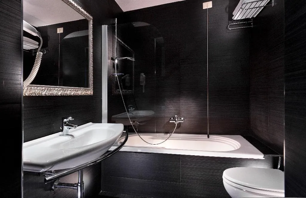 DOUBLE CLASSIC Room, c-hotels Club, Florence